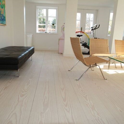 Massiv Pitch Pine Select plankegulv